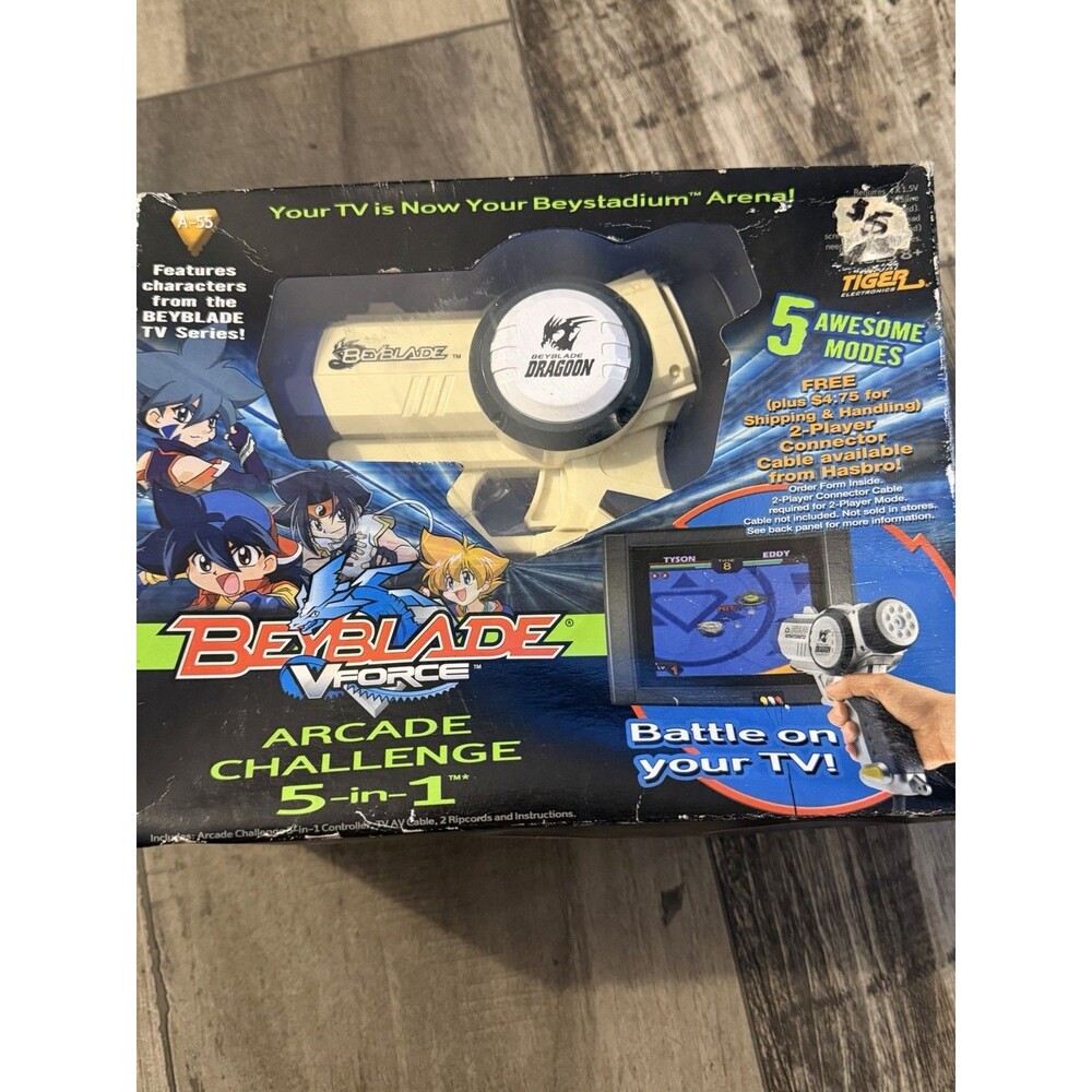 VTG 03 Beyblade V-Force Arcade Challenge 5-in-1 TV Tiger Elec. NIB RARE Y2K